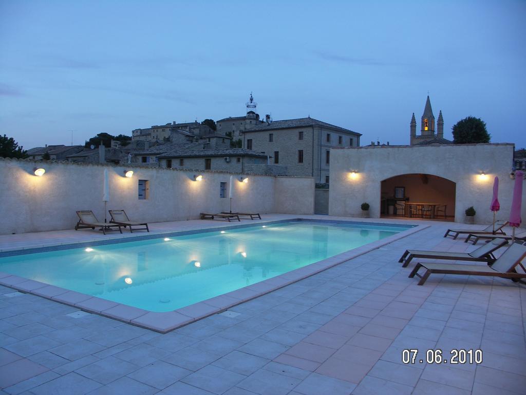 Domaine Saint Martin Otel Valliguieres Dış mekan fotoğraf