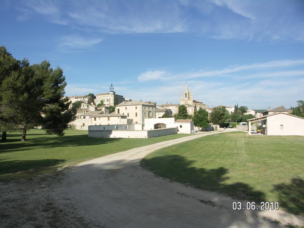 Domaine Saint Martin Otel Valliguieres Dış mekan fotoğraf